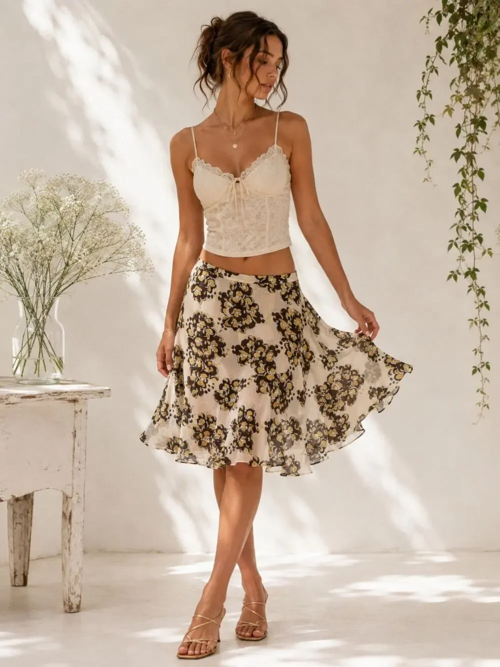 Vintage Y2K Club Monaco 100% Silk Floral Bias Skirt Fairycore Size 4